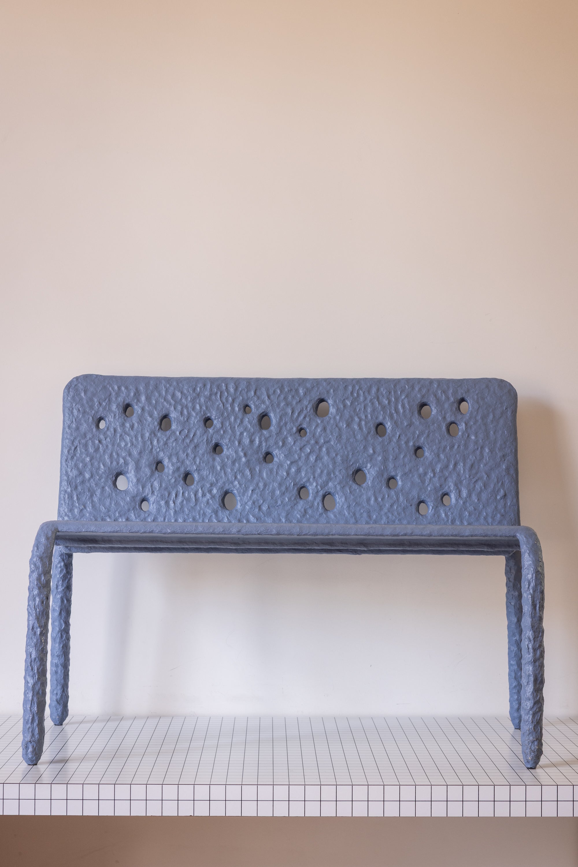 Ztista bank van Faina